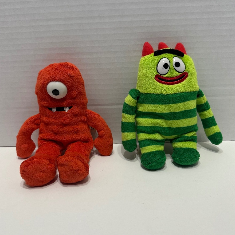 2008 Spin Master Yo Gabba Gabba Muno & Brobee Plush Lot of 2